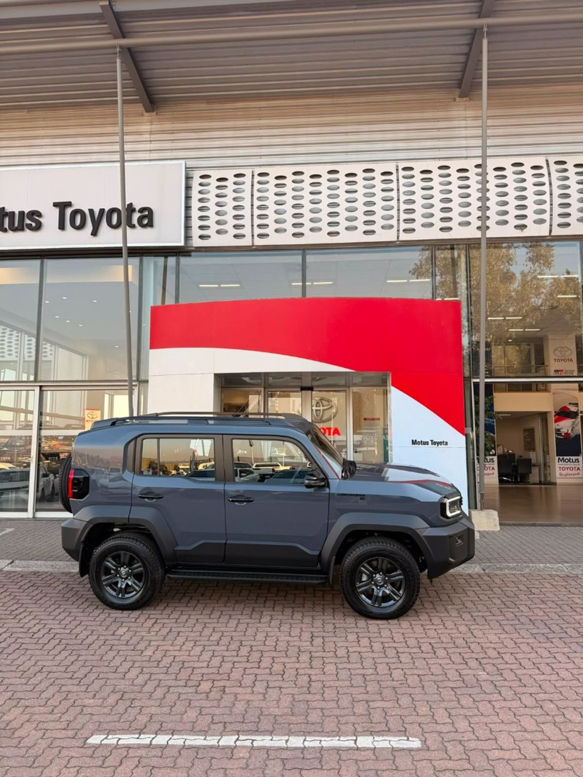 2026 Toyota Land Cruiser FJ 2.7 GX Auto