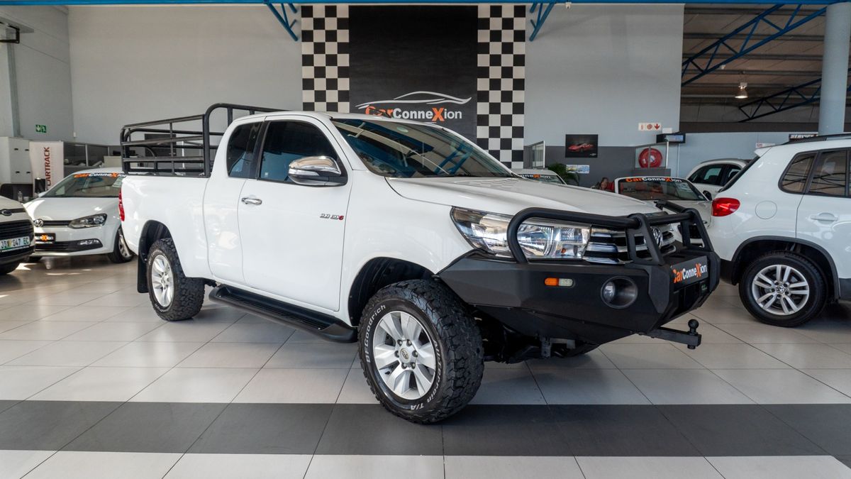 2017 Toyota Hilux 2.8 GD-6 Raider 4x4 Extended Cab