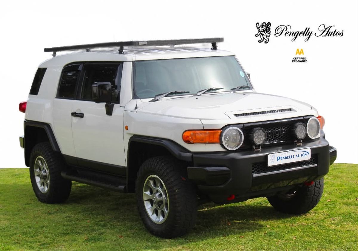 2011 Toyota FJ Cruiser 191,000km