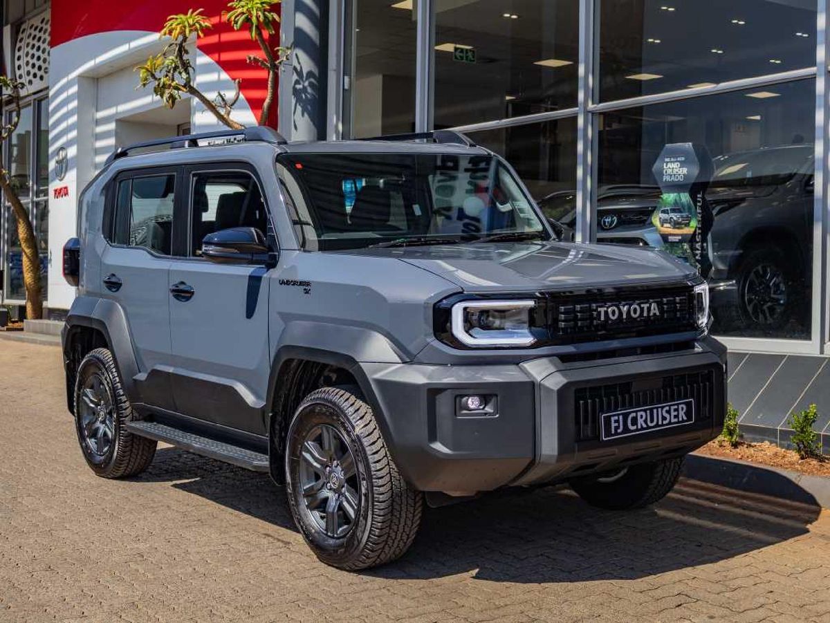 2026 Toyota Land Cruiser FJ 2.7 GX Auto