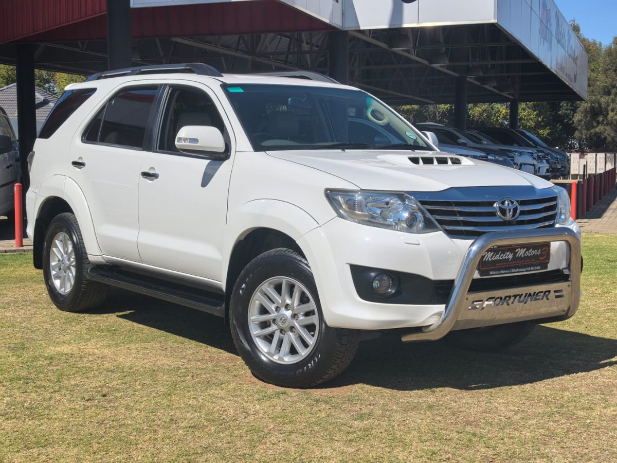 2012 Toyota Fortuner 3.0 D-4D Raised Body Auto