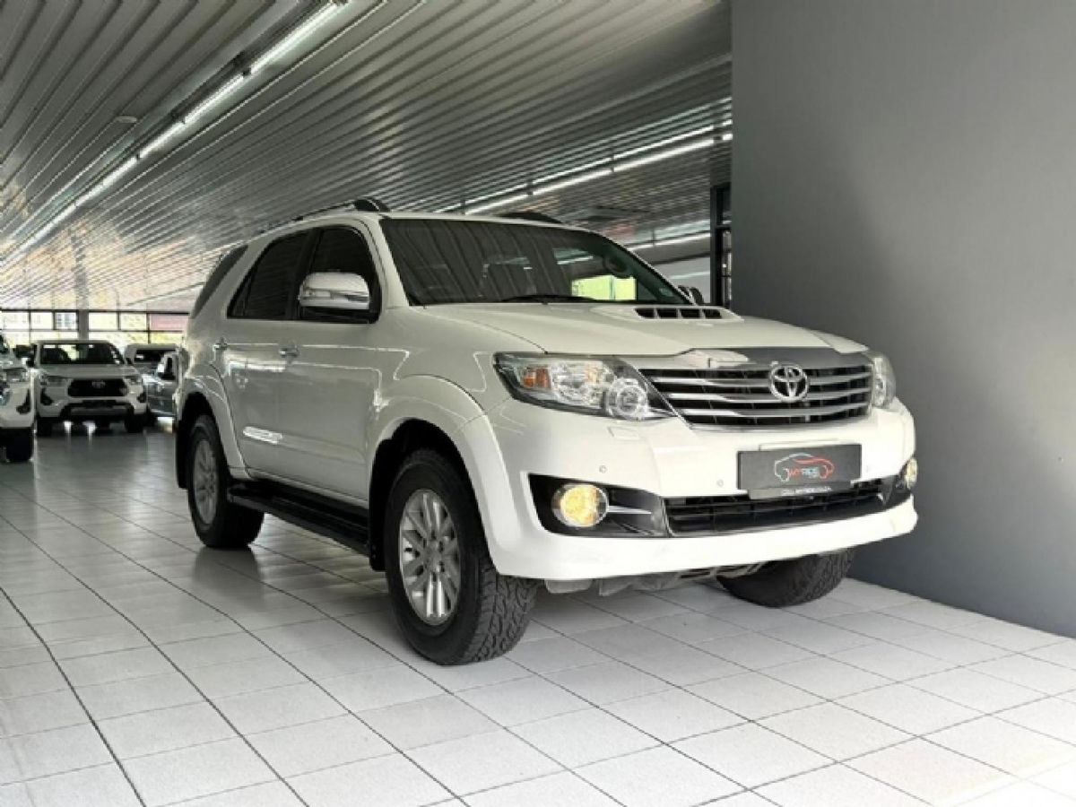 2015 Toyota Fortuner 3.0 D-4D Raised Body Auto