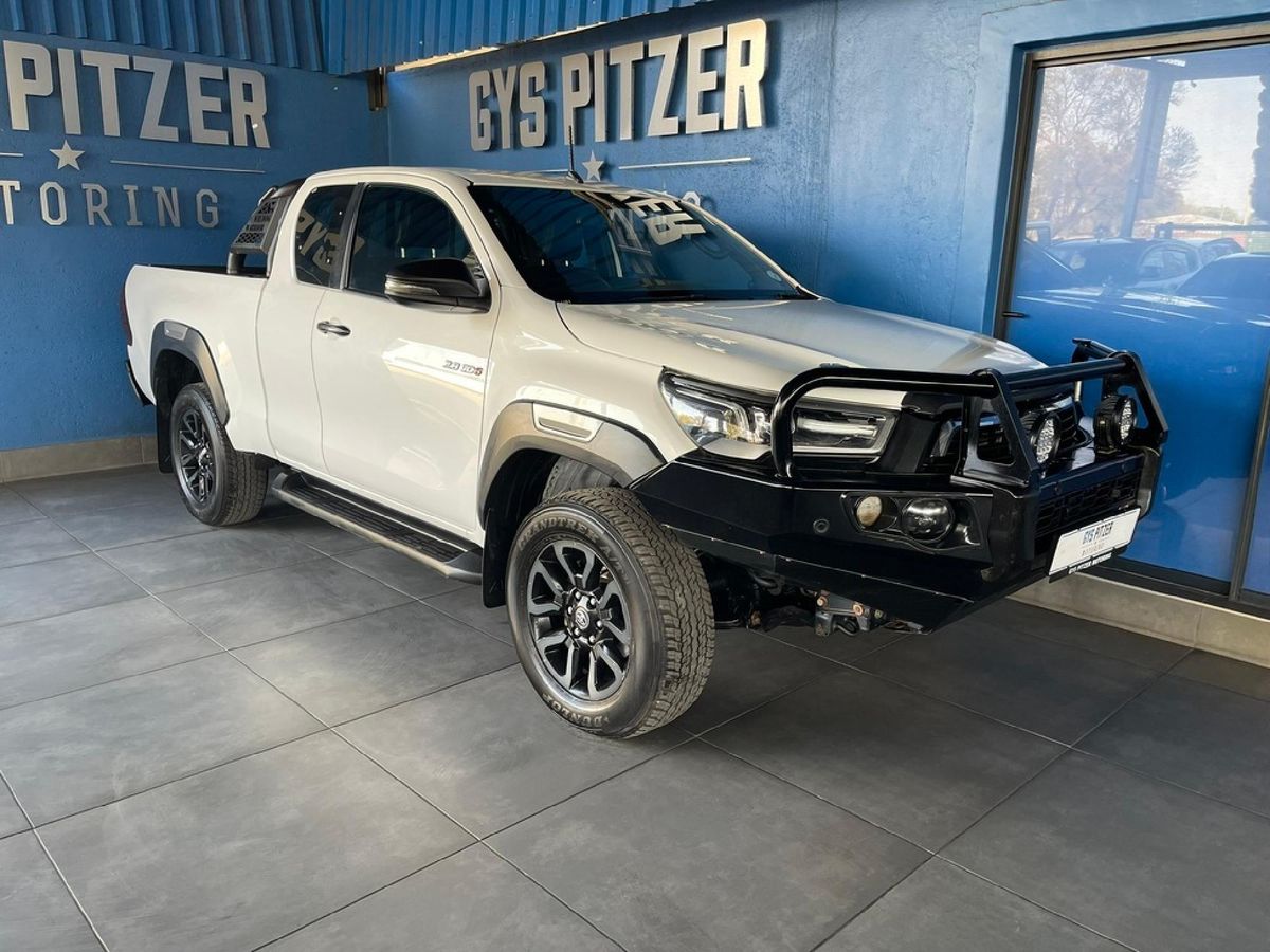 2021 Toyota Hilux 2.8 GD-6 Raised Body Legend 4x4 Auto Extended Cab