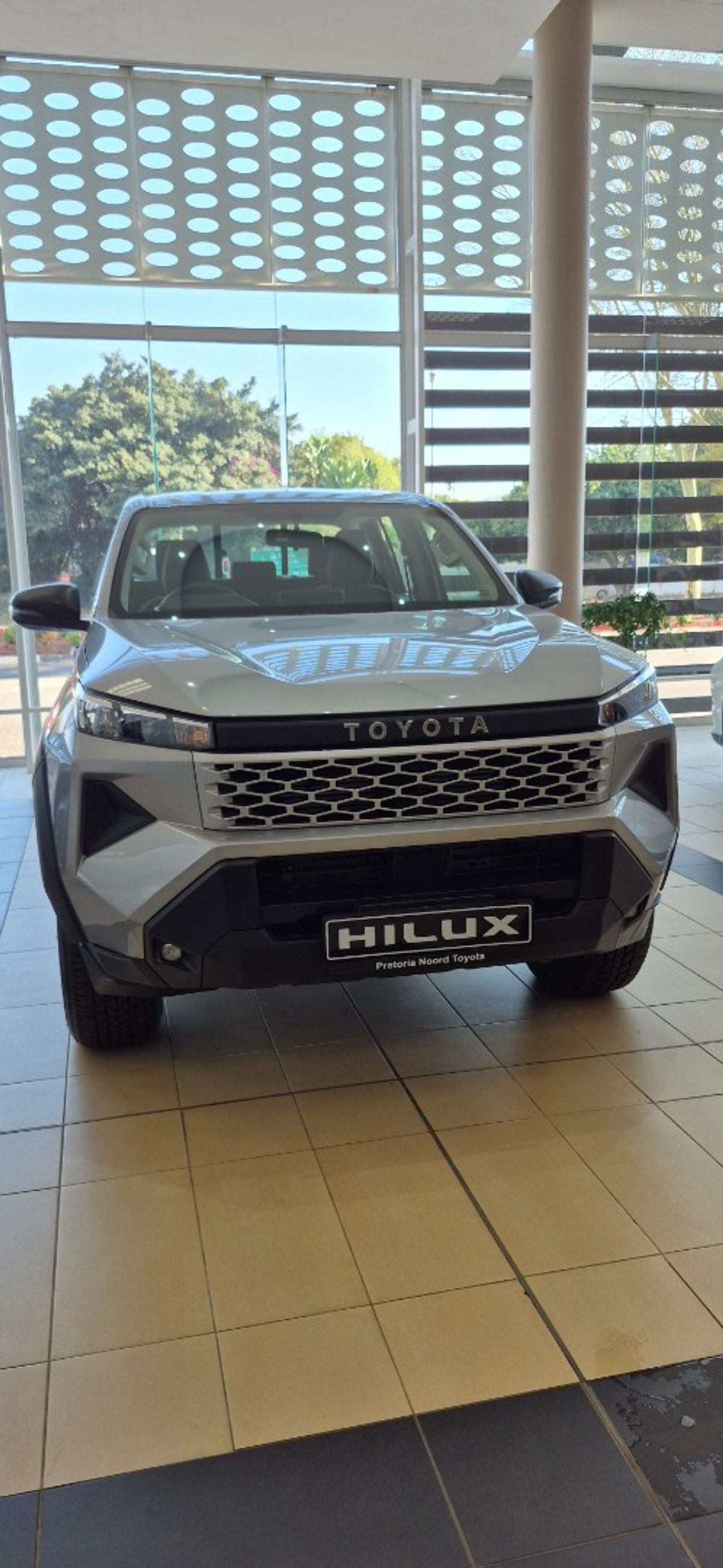 2026 Toyota Hilux 2.8 GD-6 RB SRX 4x4 Auto Double-Cab