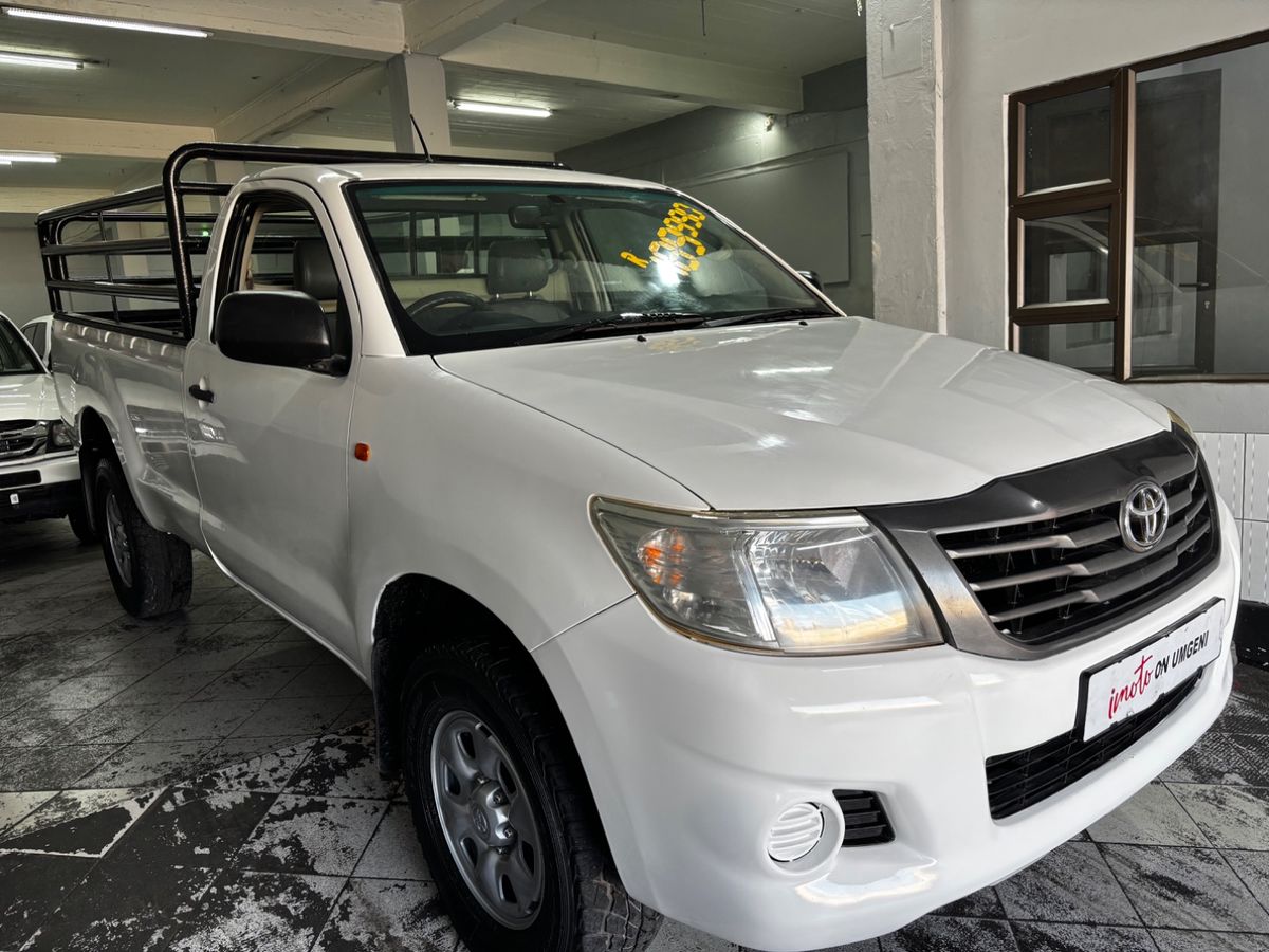 2016 Toyota Hilux 2.5 D-4D SRX Raised Body Single-Cab
