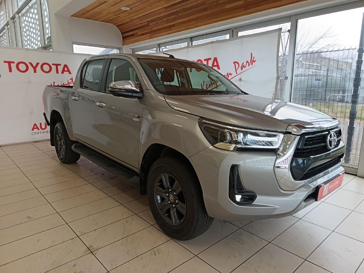 2025 Toyota Hilux 2.8 GD-6 RB Raider Double-Cab (mHev)