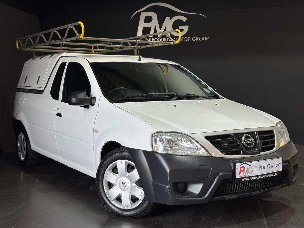2022 Nissan NP200 1.6 A/C Safety Pack