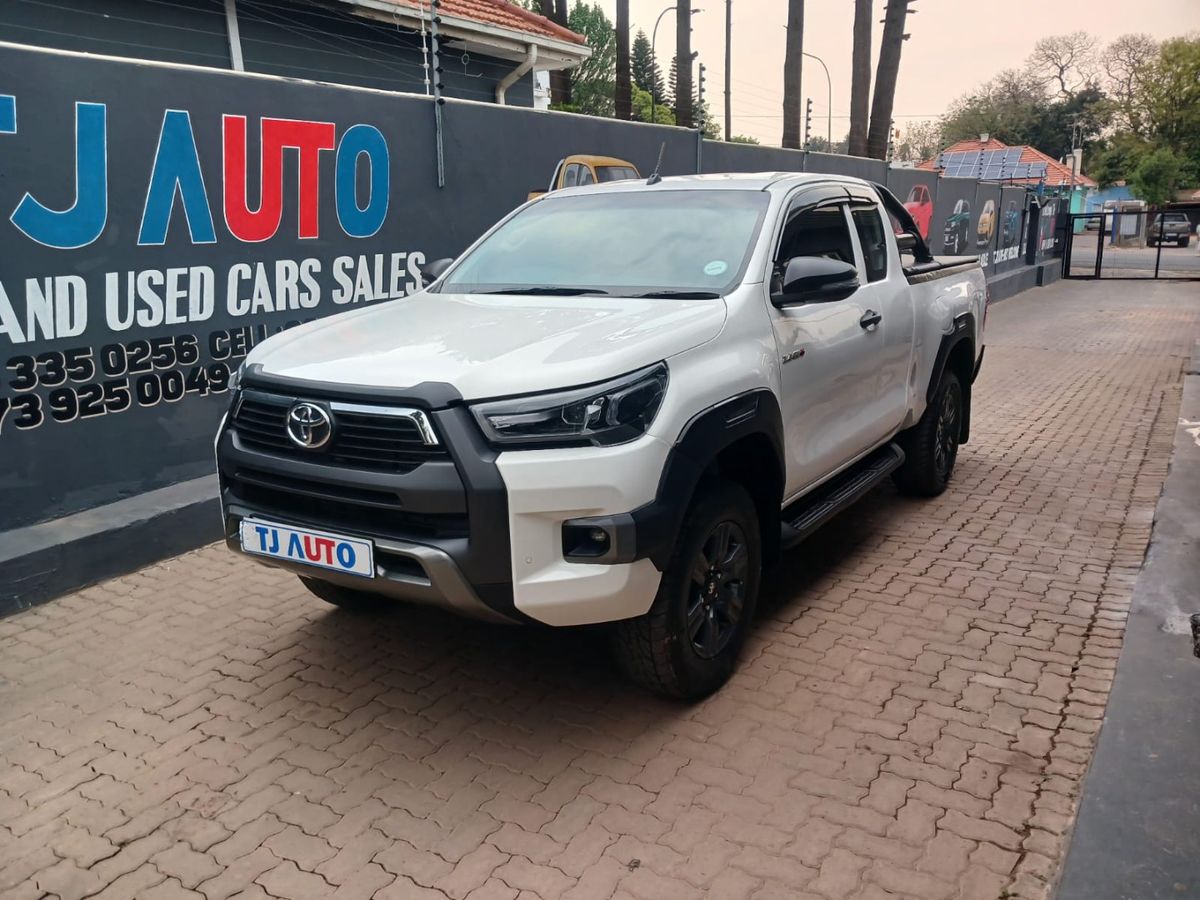 2023 Toyota Hilux 2.4 GD-6 Raised Body SRX Extended Cab