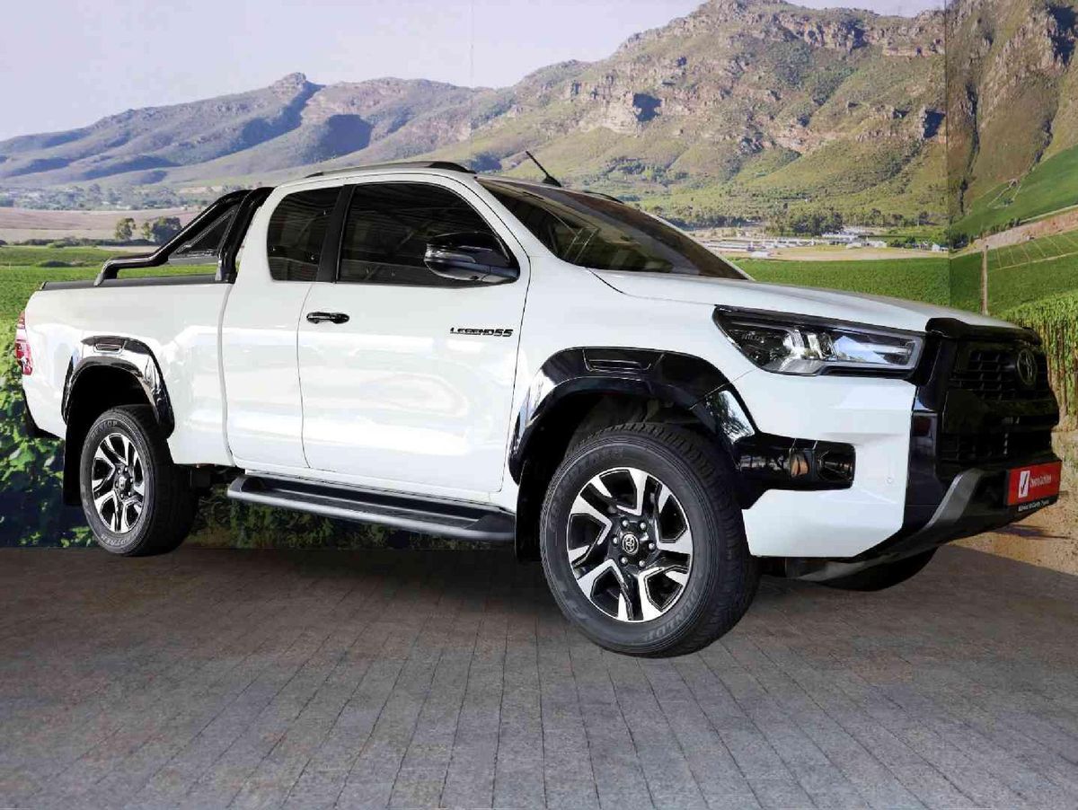 2026 Toyota Hilux 2.8 GD-6 RB Legend 55 Auto Extended Cab