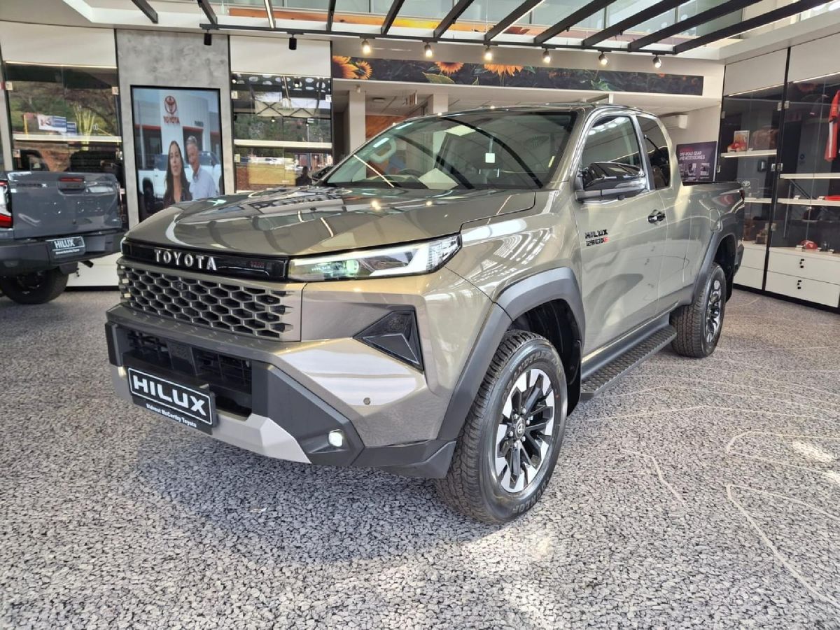2026 Toyota Hilux 2.8 GD-6 RB Raider X 4x4 Auto Extended Cab
