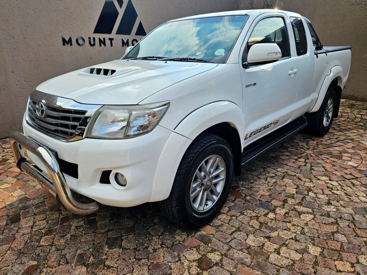 2016 Toyota Hilux 3.0 D-4D Legend 45 Xtra-Cab