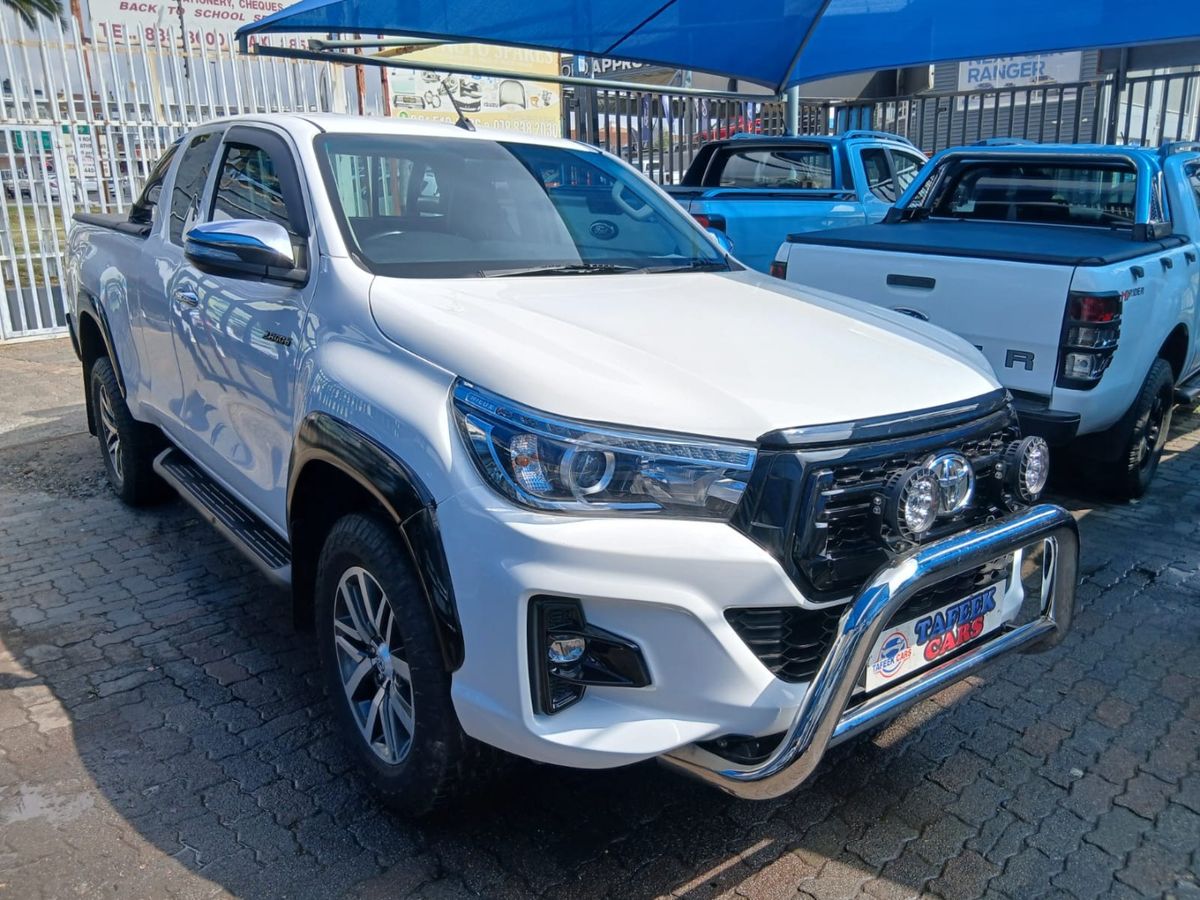2018 Toyota Hilux 2.8 GD-6 Raised Body Raider Auto Extended Cab