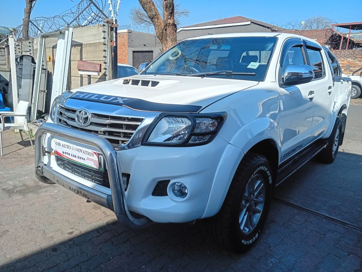 2015 Toyota Hilux 3.0 D-4D Legend 45 Raised Body Double-Cab