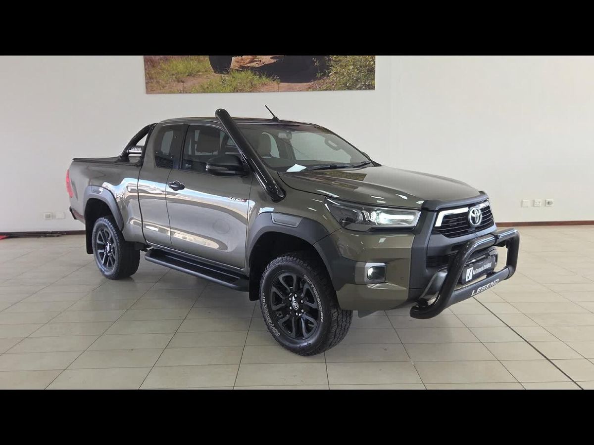 2022 Toyota Hilux 2.8 GD-6 Raised Body Legend 4x4 Extended Cab