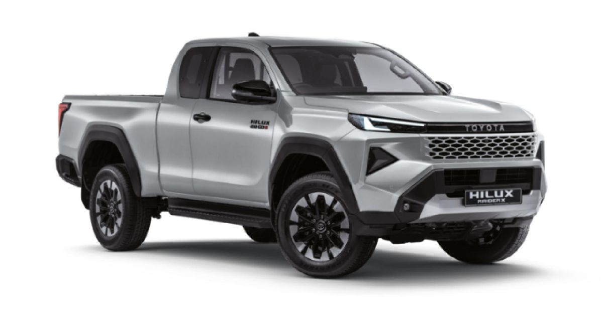 2026 Toyota Hilux 2.8 GD-6 RB Raider X 4x4 Auto Extended Cab