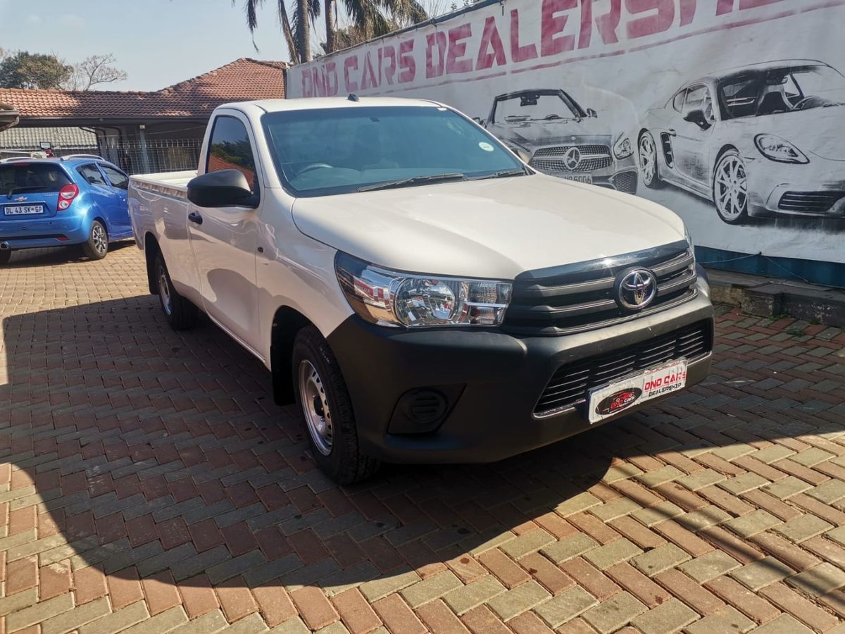2017 Toyota Hilux 2.4 GD Single-Cab (Diesel, Manual)