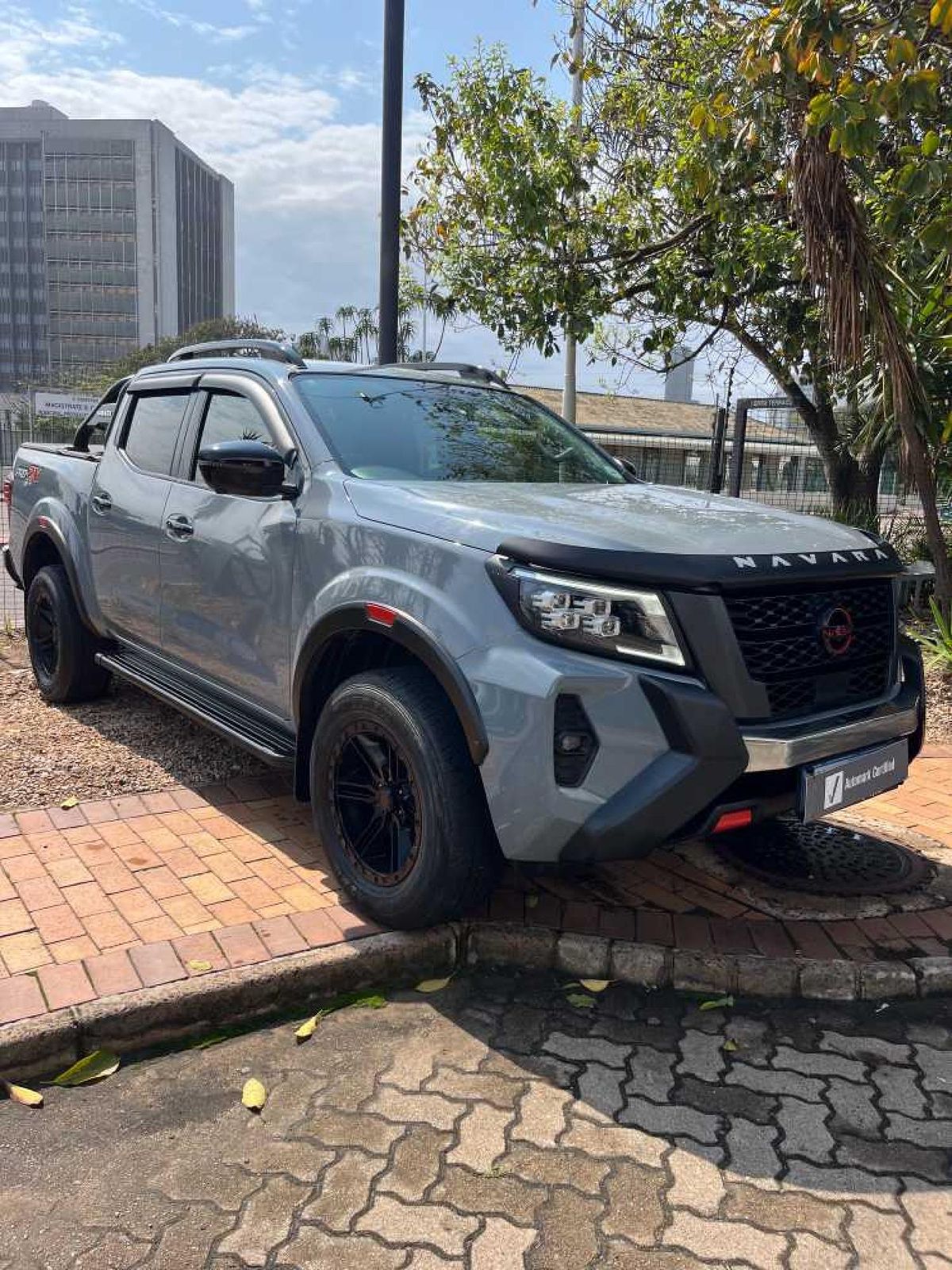 2025 Nissan Navara 2.5 DDTi PRO-2X Auto Double-Cab