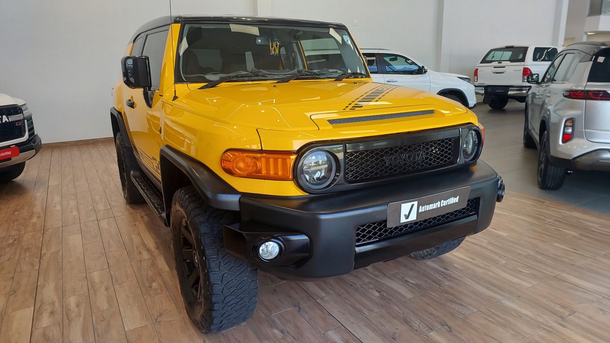 2019 Toyota FJ Cruiser 4.0 V6