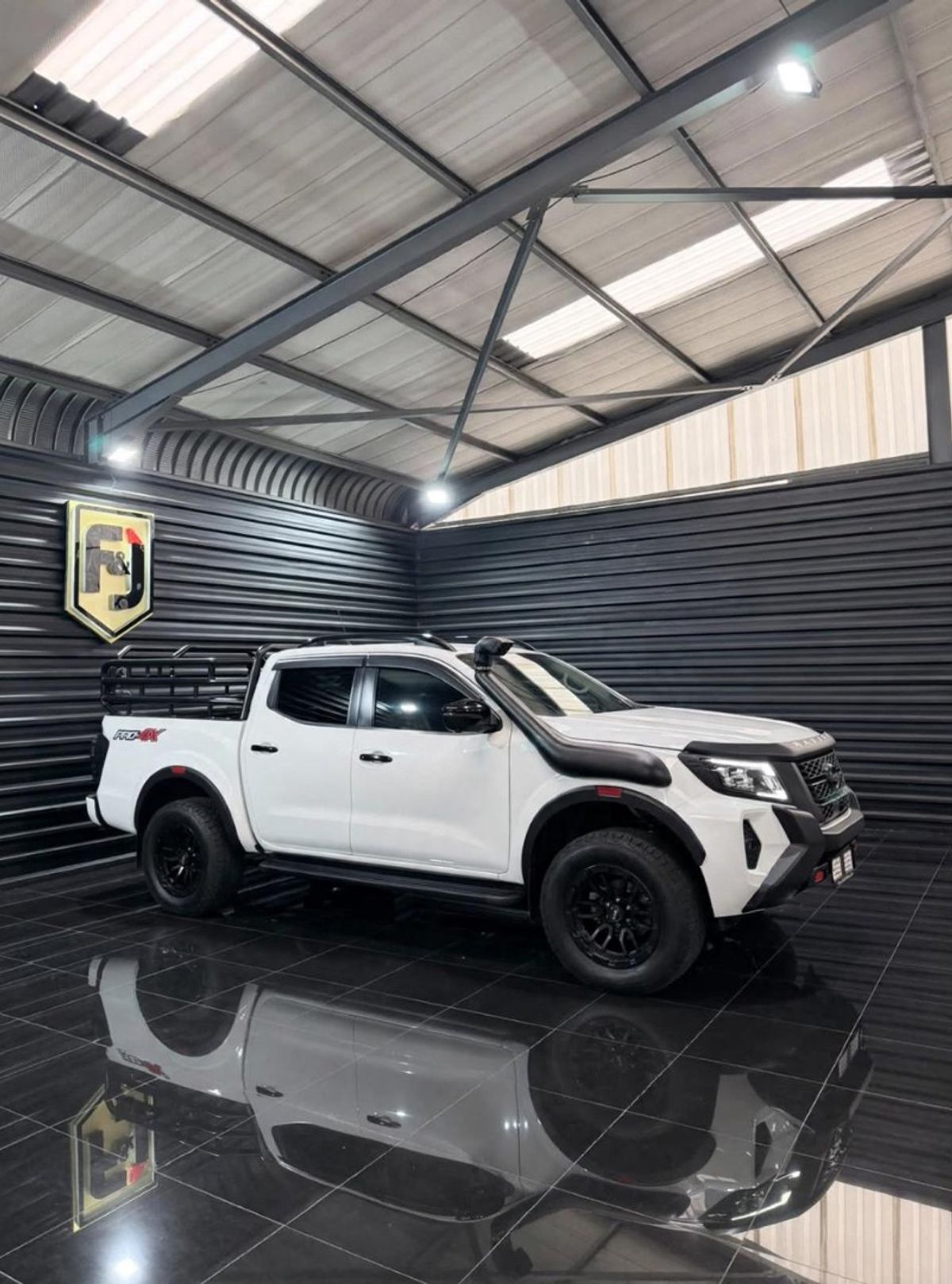 2022 Nissan Navara 2.5 DDTi PRO-4X 4X4 Auto Double-Cab