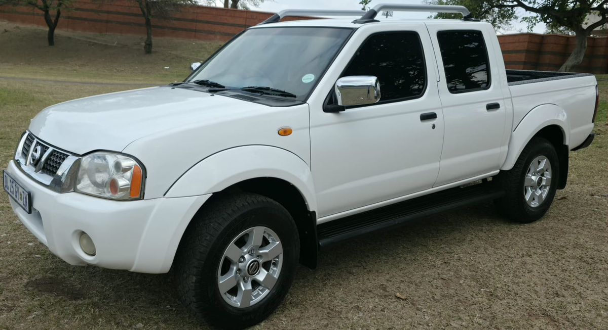 2019 Nissan NP300 2.4i Hi-Rider Double-Cab