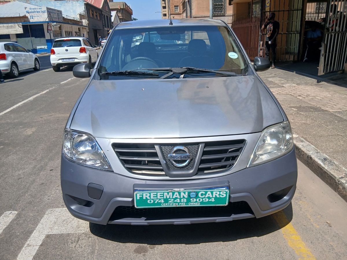 2010 Nissan NP200 1.6