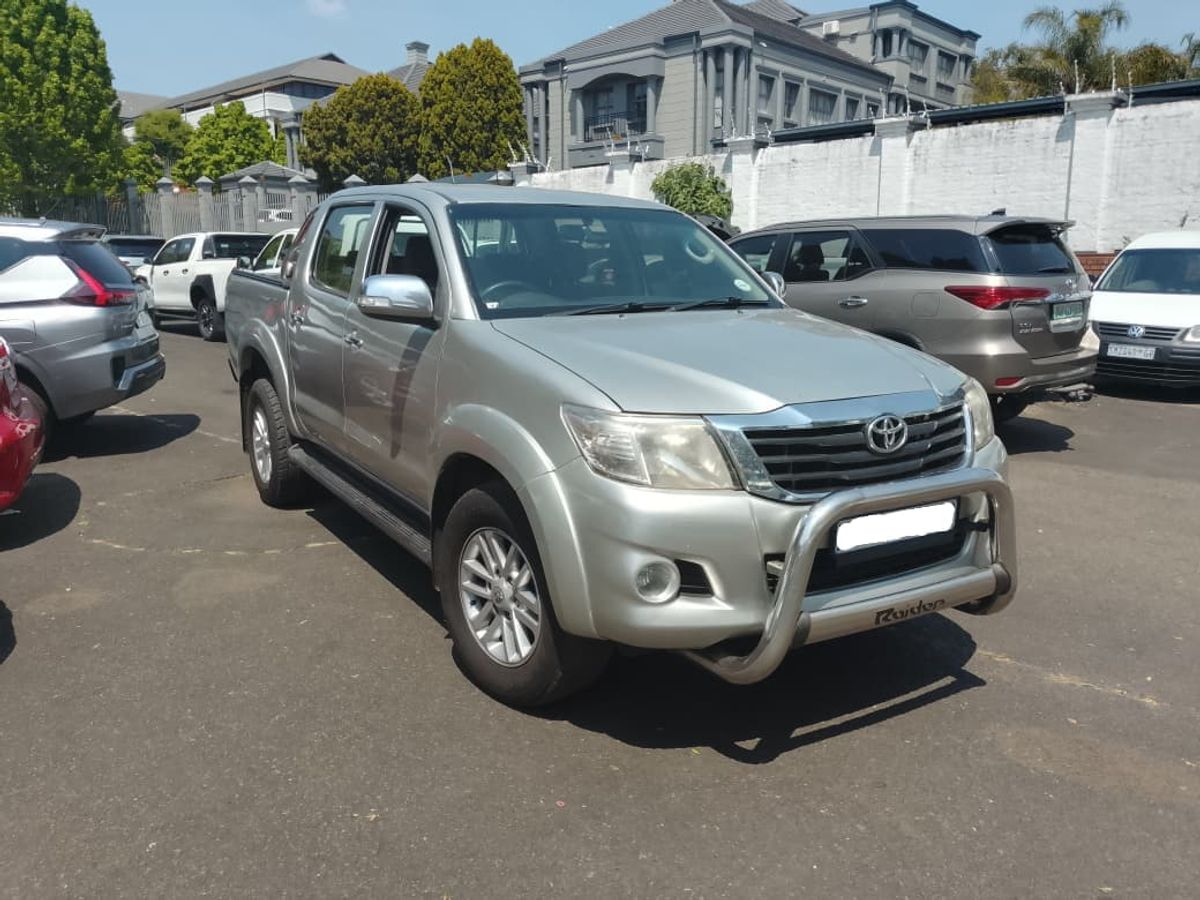 2014 Toyota Hilux 2.7 VVTi Raider Raised Body Double-Cab