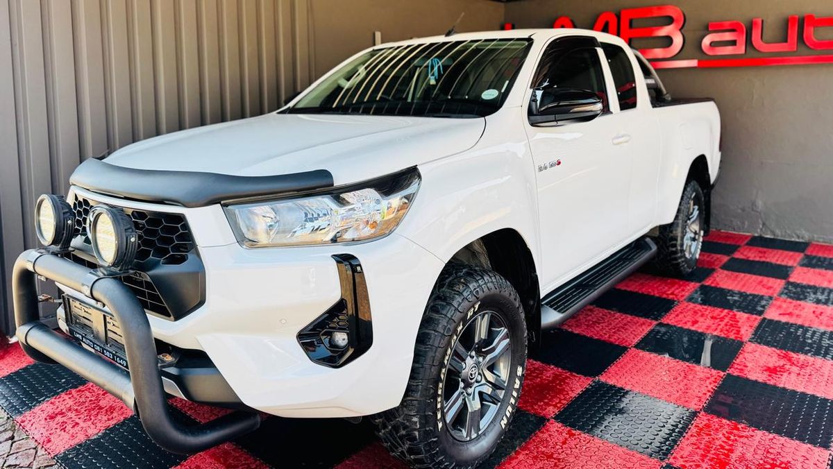 2025 Toyota Hilux 2.4 GD-6 Raised Body Raider Auto Extended Cab