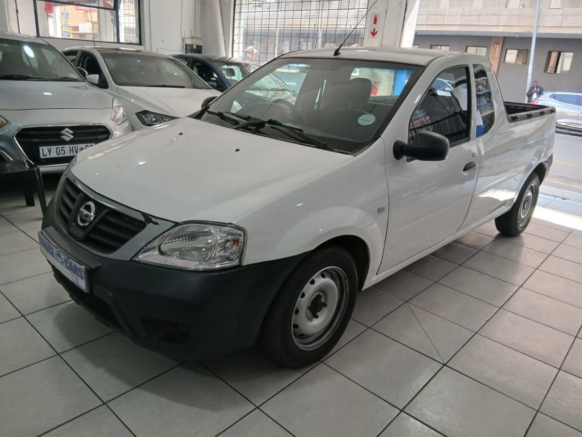 2023 Nissan NP200 1.6