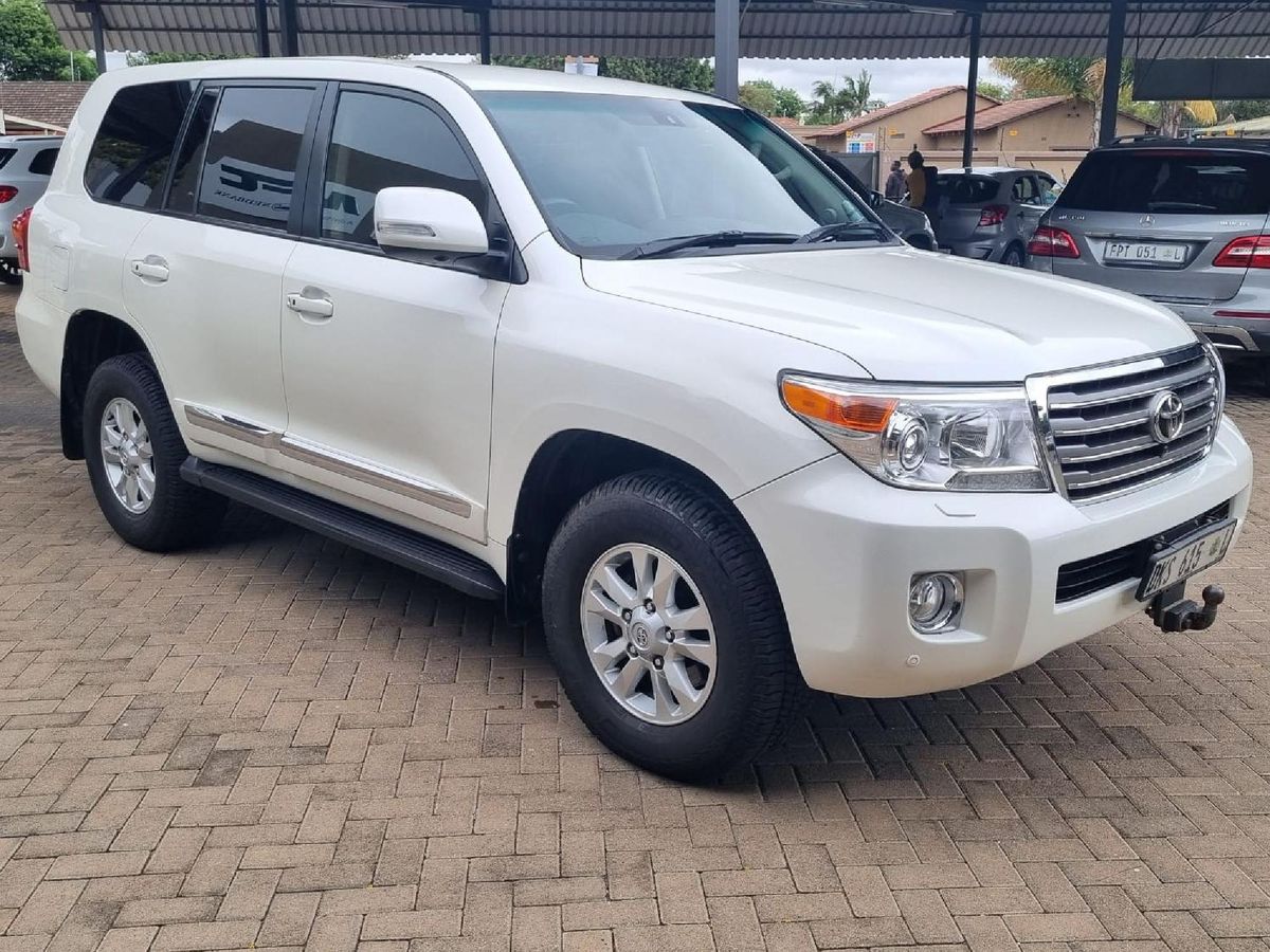 2015 Toyota Land Cruiser 200 200 4.5 D V8 VX Auto