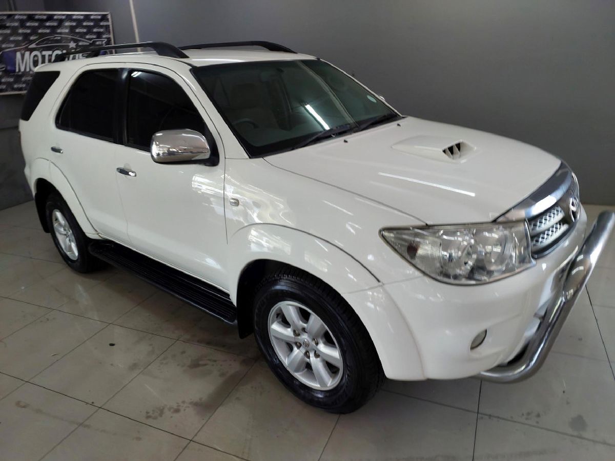 2010 Toyota Fortuner 3.0 D-4D Raised Body Auto