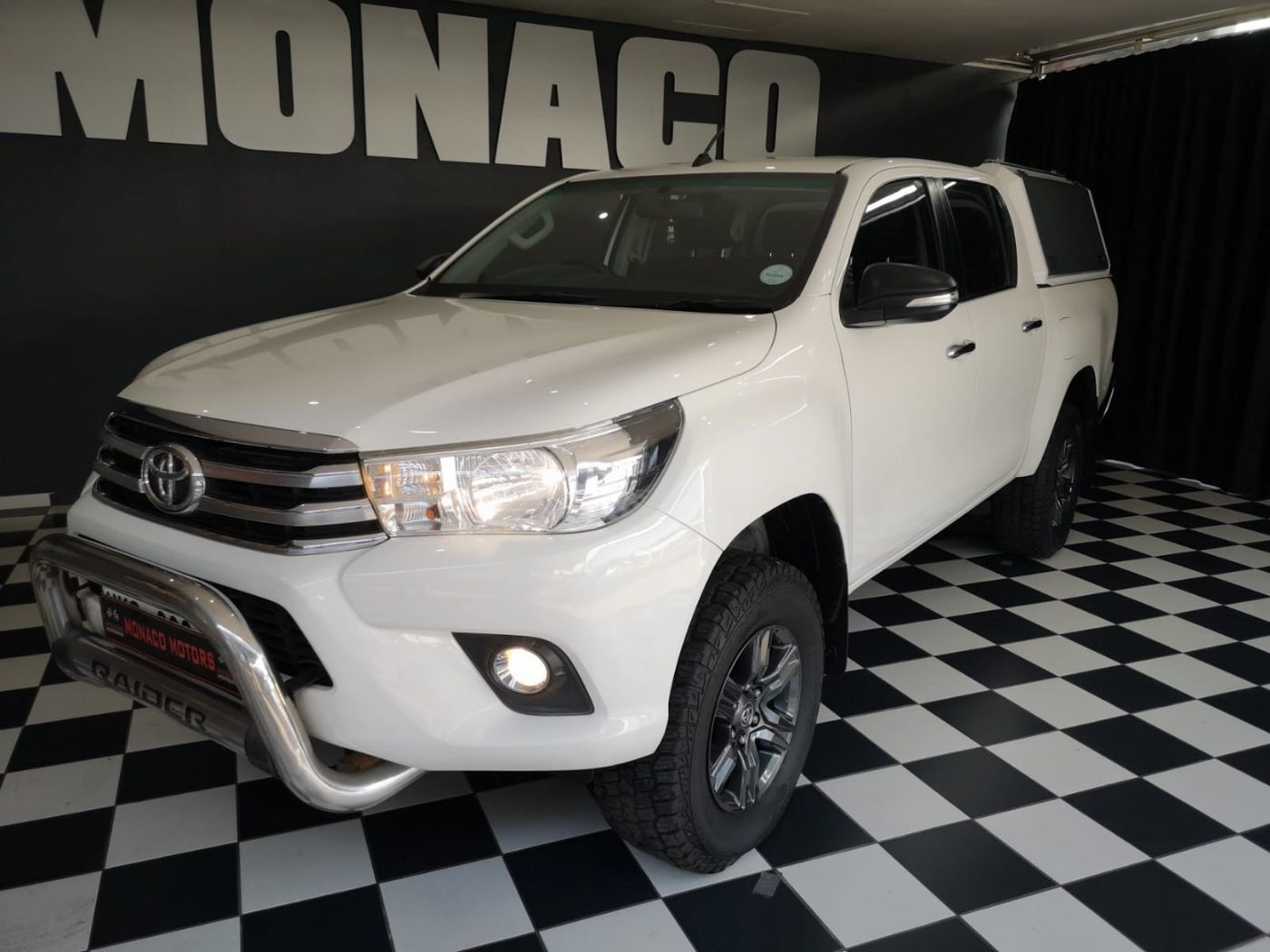 2017 Toyota Hilux 2.8 GD-6 Raider 4x4 Double-Cab Auto