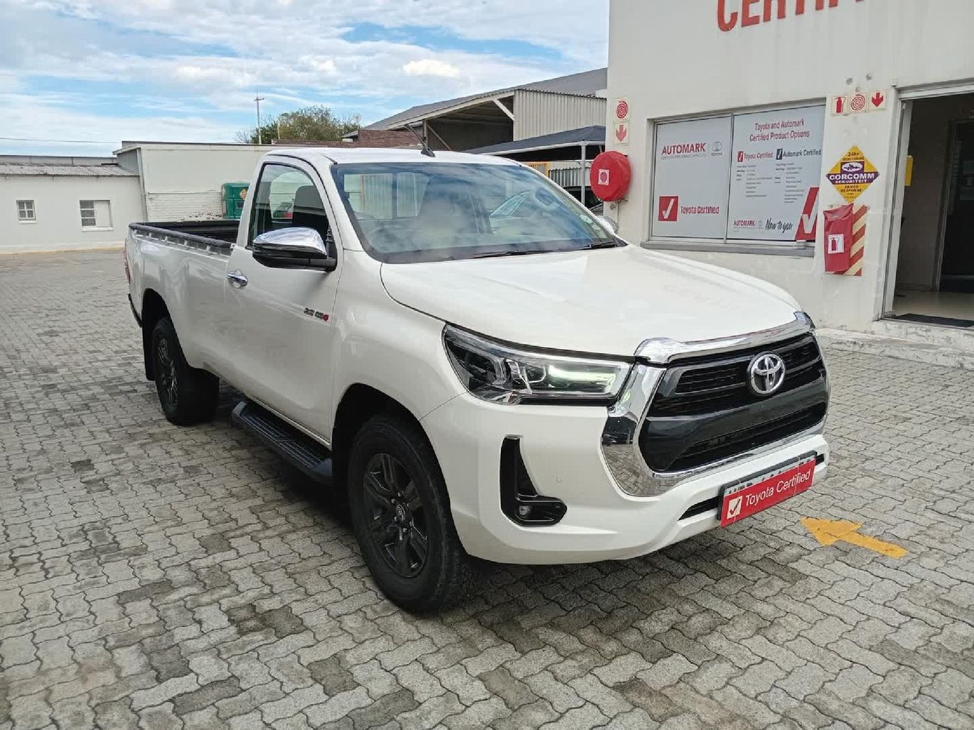 2023 Toyota Hilux 2.8 GD-6 Raised Body Raider Auto Single-Cab