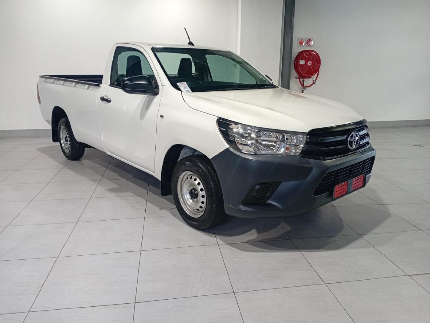 2024 Toyota Hilux 2.0 VVTi Single-Cab
