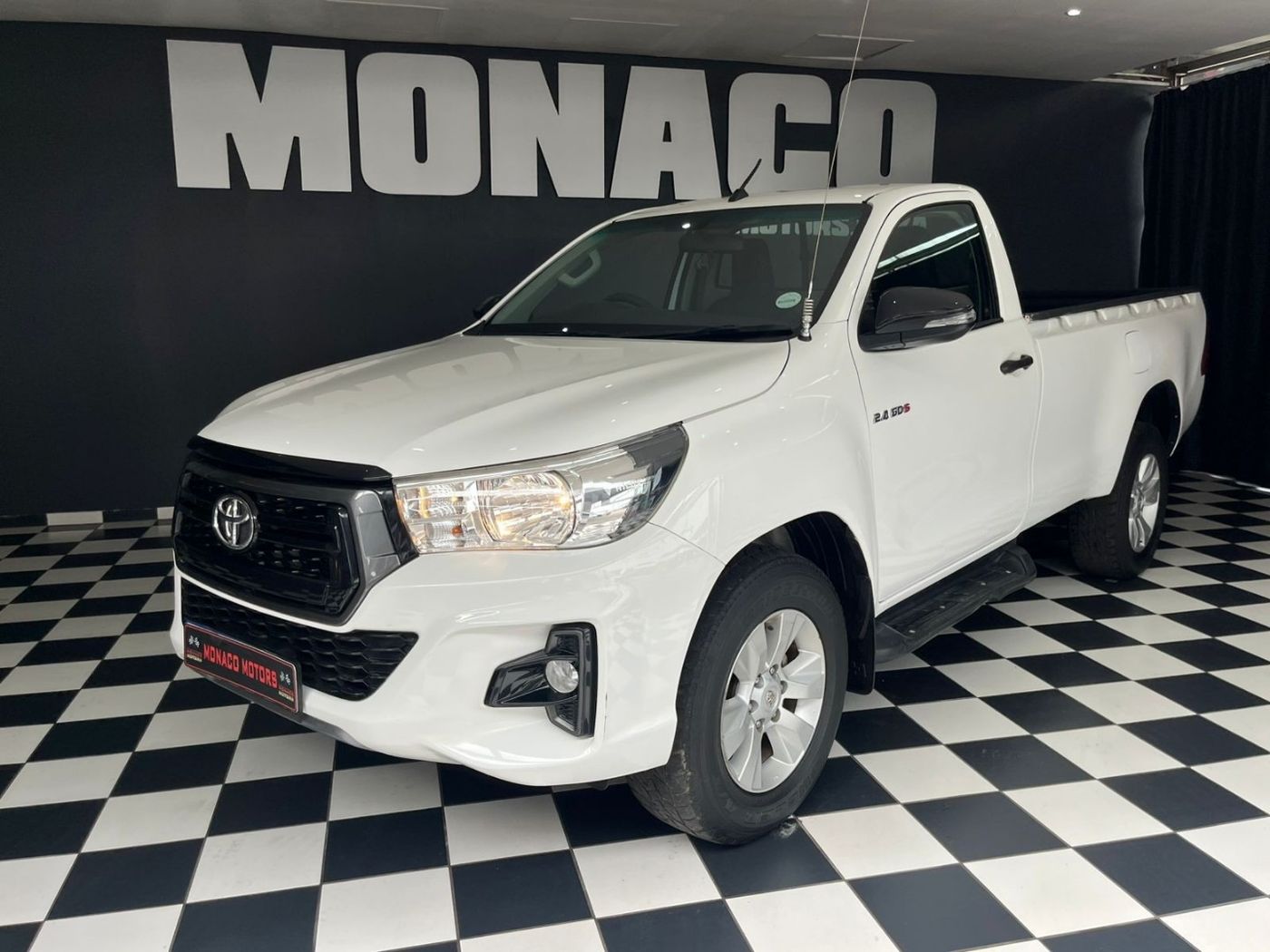 2019 Toyota Hilux 2.4 GD-6 Raised Body SRX Single-Cab