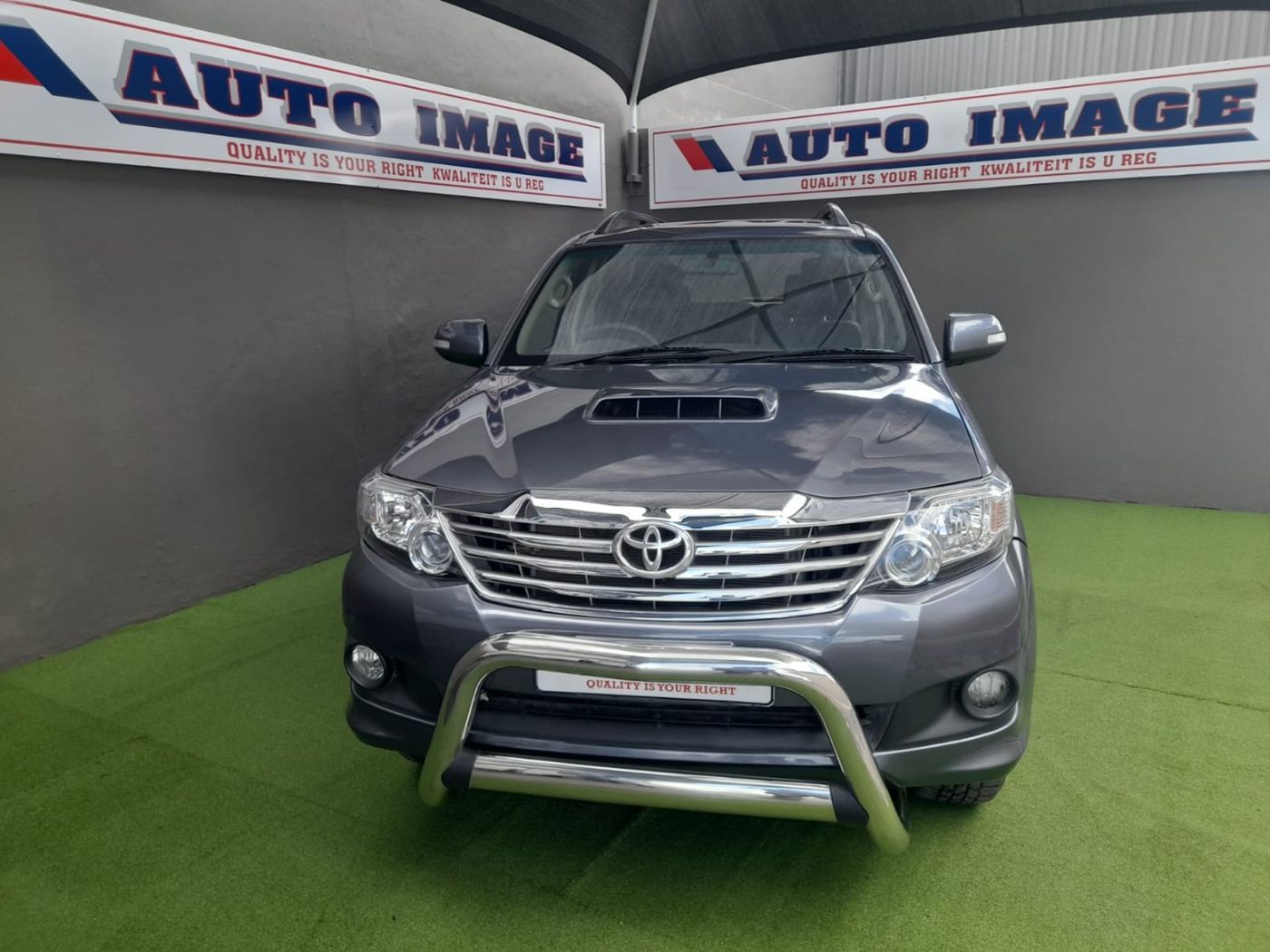 2013 Toyota Fortuner 3.0 D-4D Raised Body