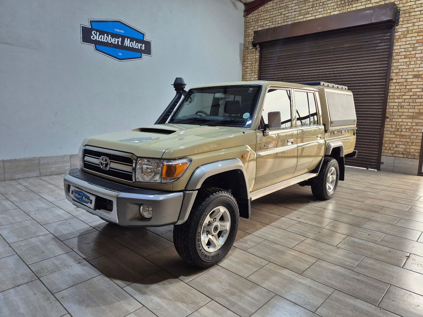 2020 Toyota Land Cruiser 79 4.5 D Double-Cab