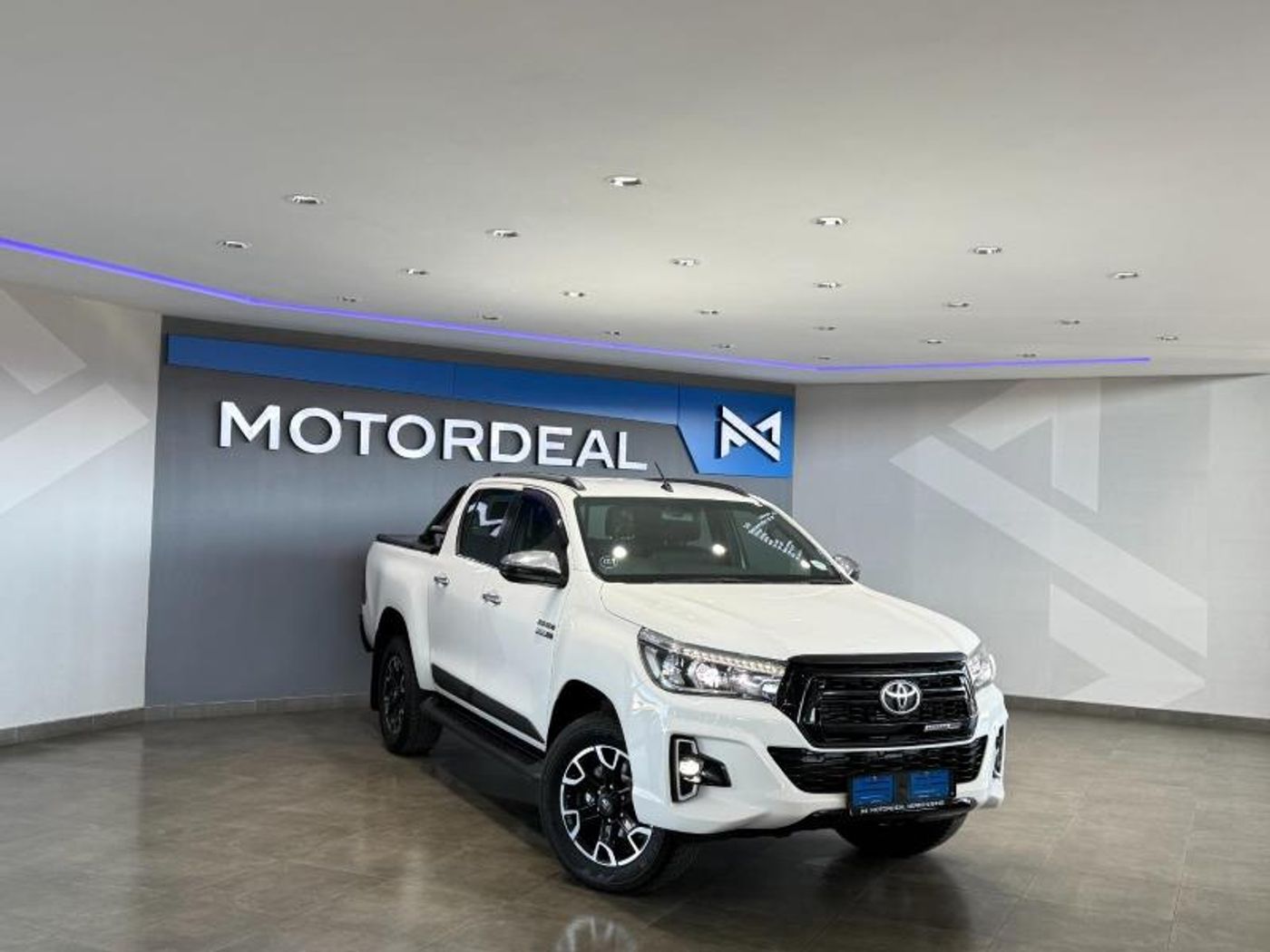 2020 Toyota Hilux 2.8 GD-6 Raised Body Legend 4x4 Auto Double-Cab