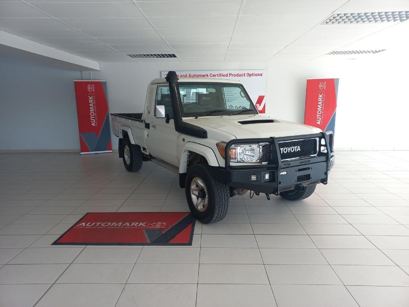 2022 Toyota Land Cruiser 79 4.5 D Single-Cab