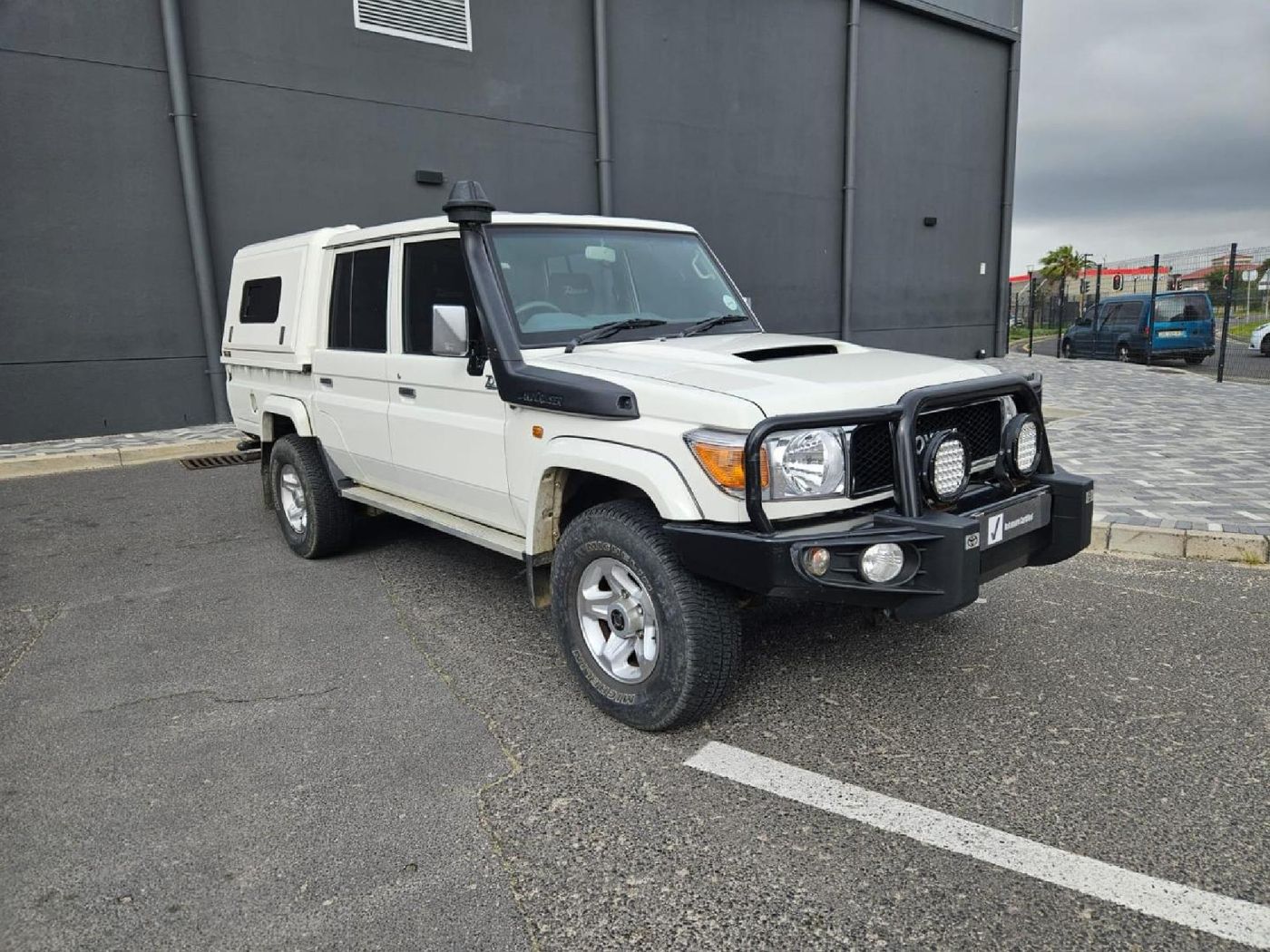 2022 Toyota Land Cruiser 79 4.5 D Double-Cab