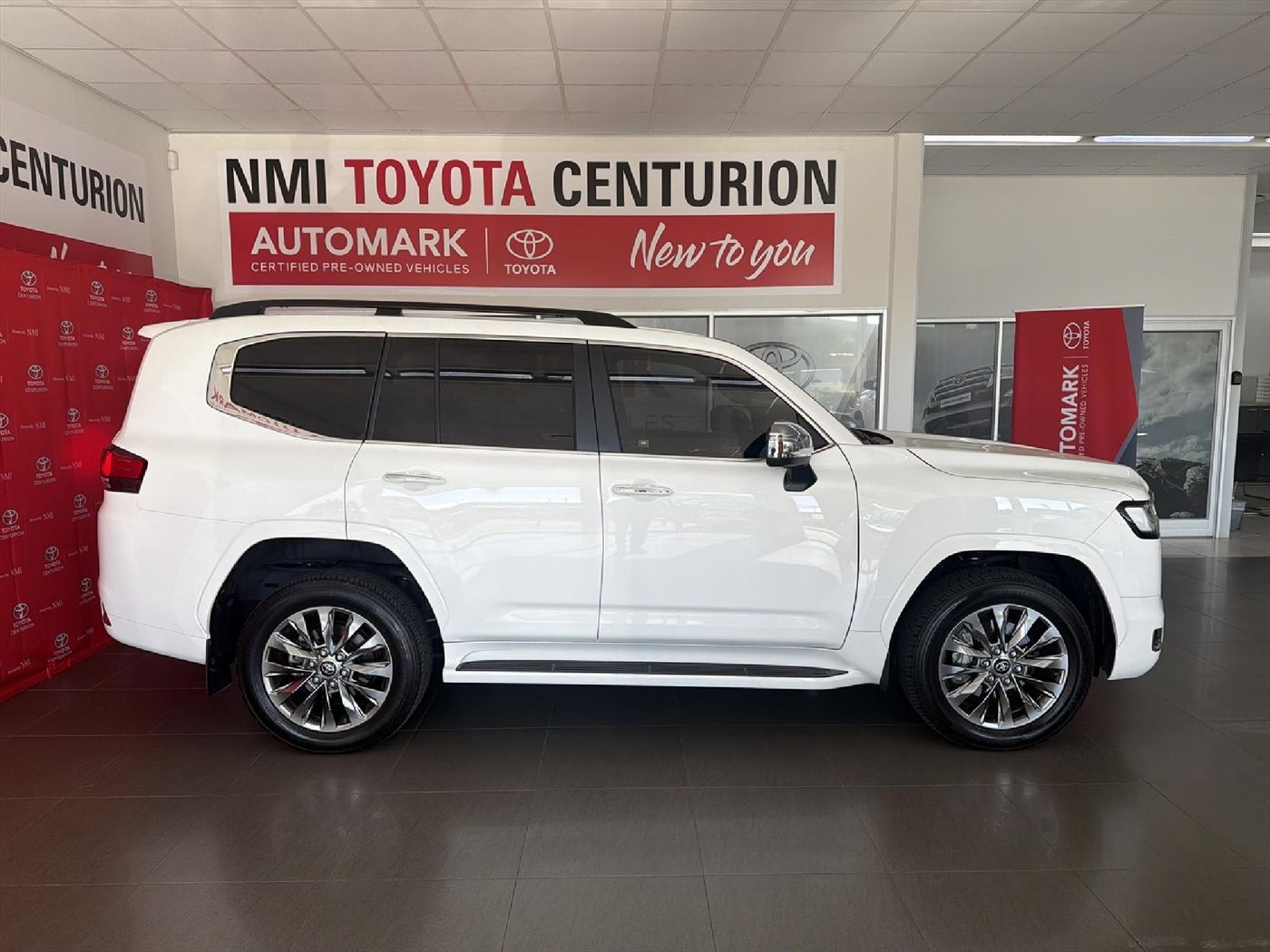2023 Toyota Land Cruiser 300 V6 3.5 T ZX