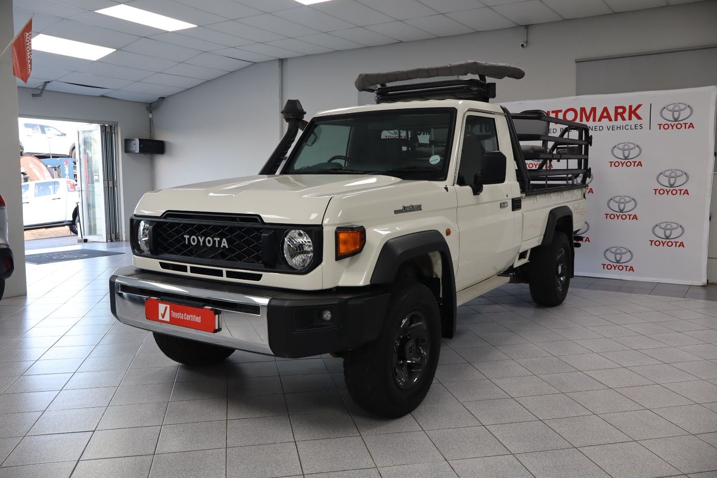 2025 Toyota Land Cruiser 79 4.5 D Single-Cab