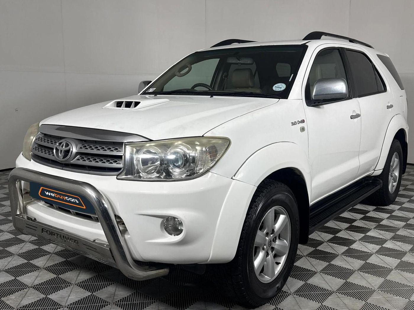 2011 Toyota Fortuner 3.0 D-4D Raised Body Auto