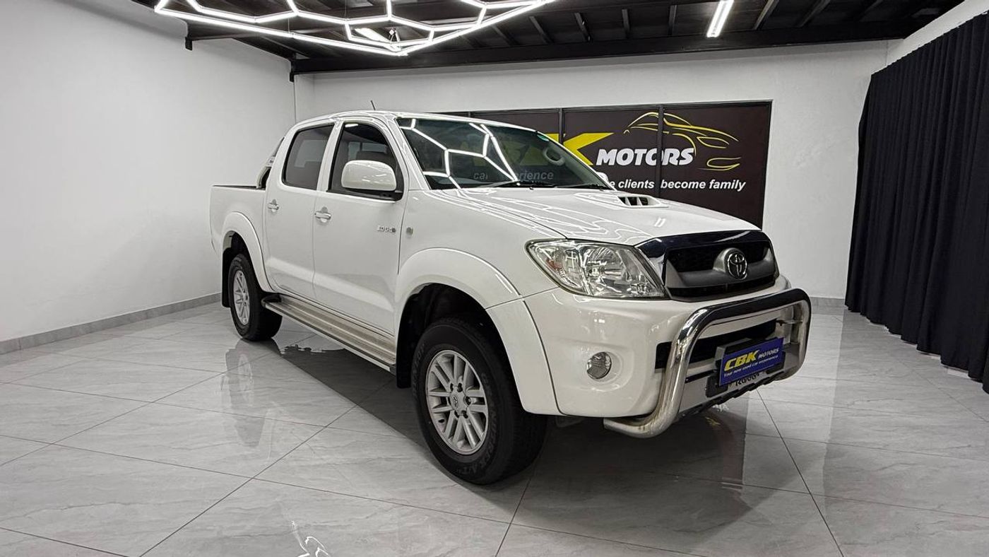 2011 Toyota Hilux 3.0 D-4D Raider Raised Body Double-Cab