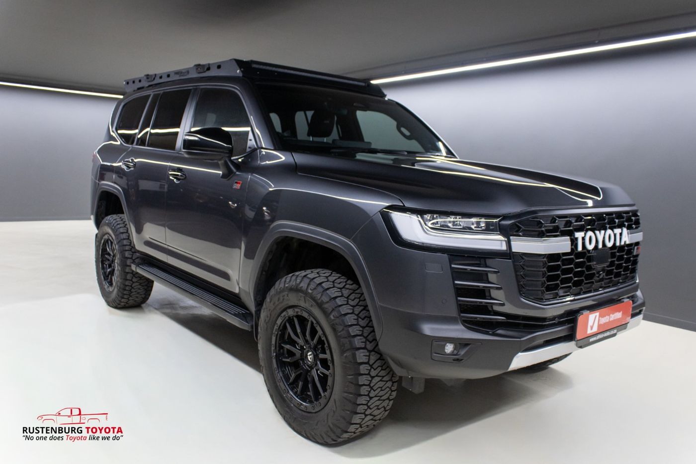 2026 Toyota Land Cruiser 300 V6 3.3D GR-S