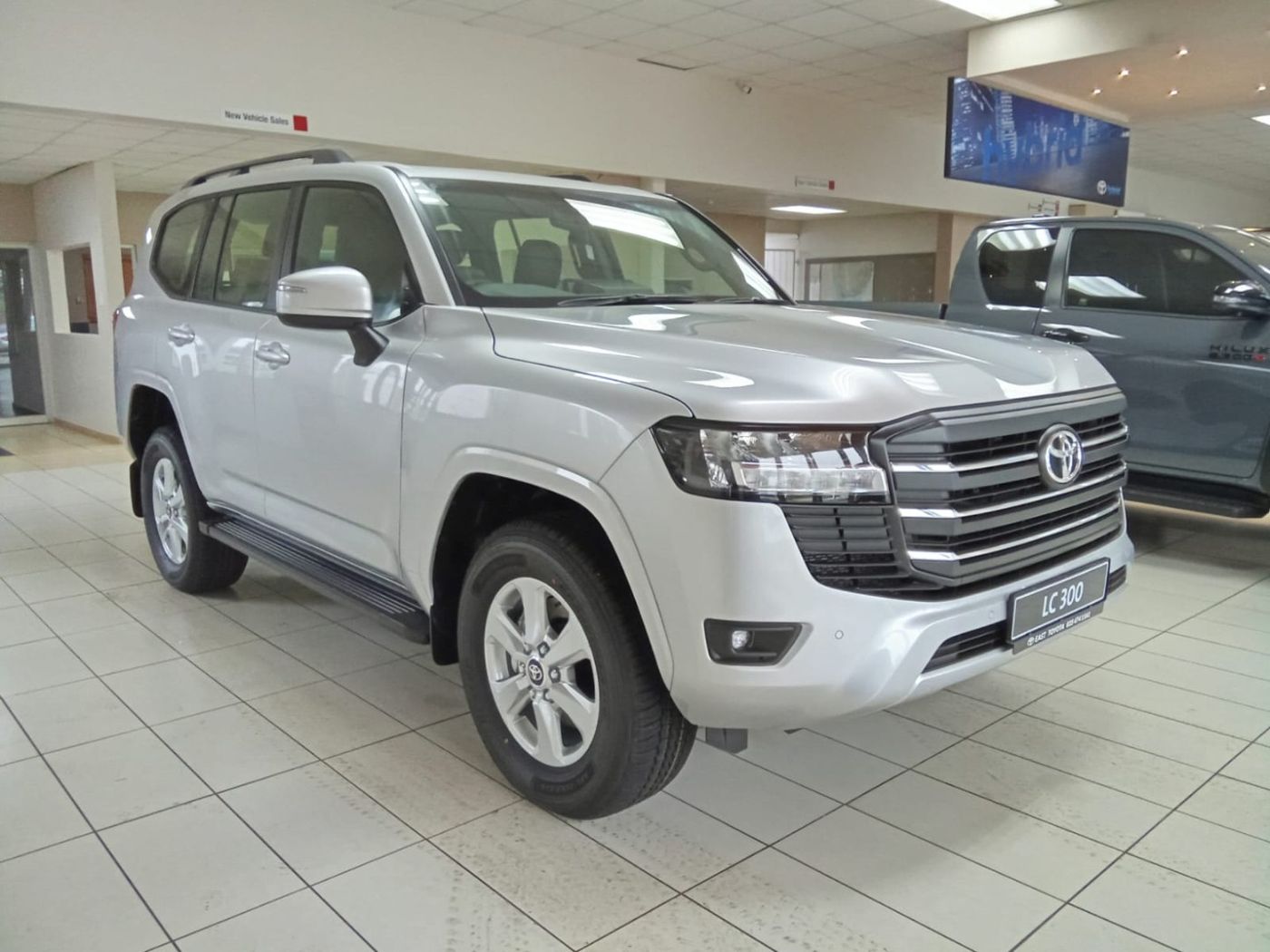 2026 Toyota Land Cruiser 300 V6 3.3D GX-R