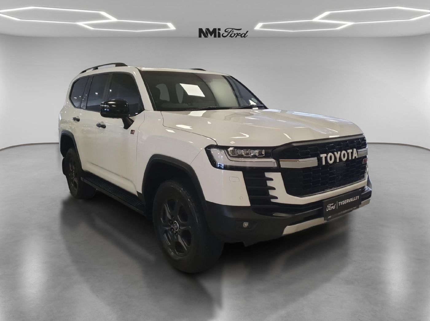 2023 Toyota Land Cruiser 300 V6 3.3 D GR-S