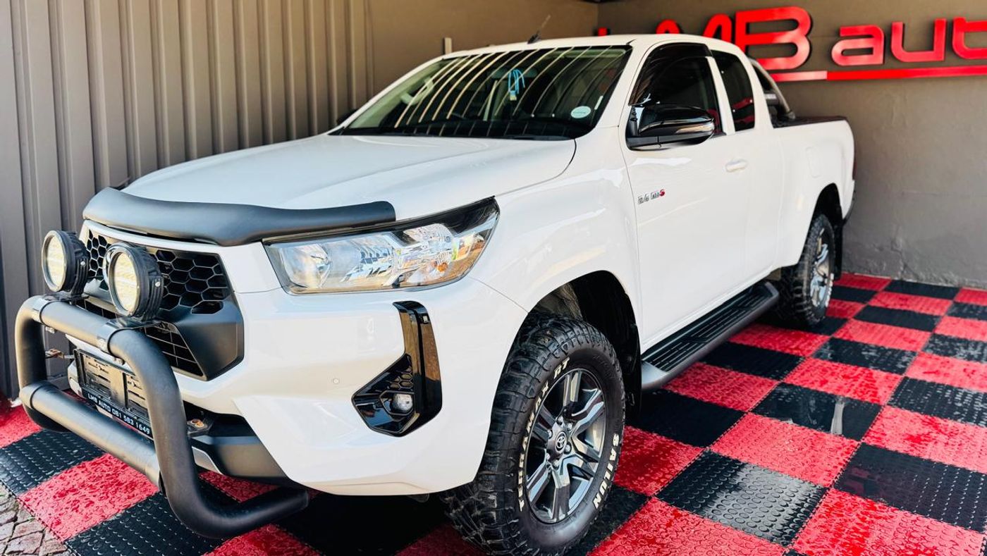 2025 Toyota Hilux 2.4 GD-6 Raised Body Raider Auto Extended Cab