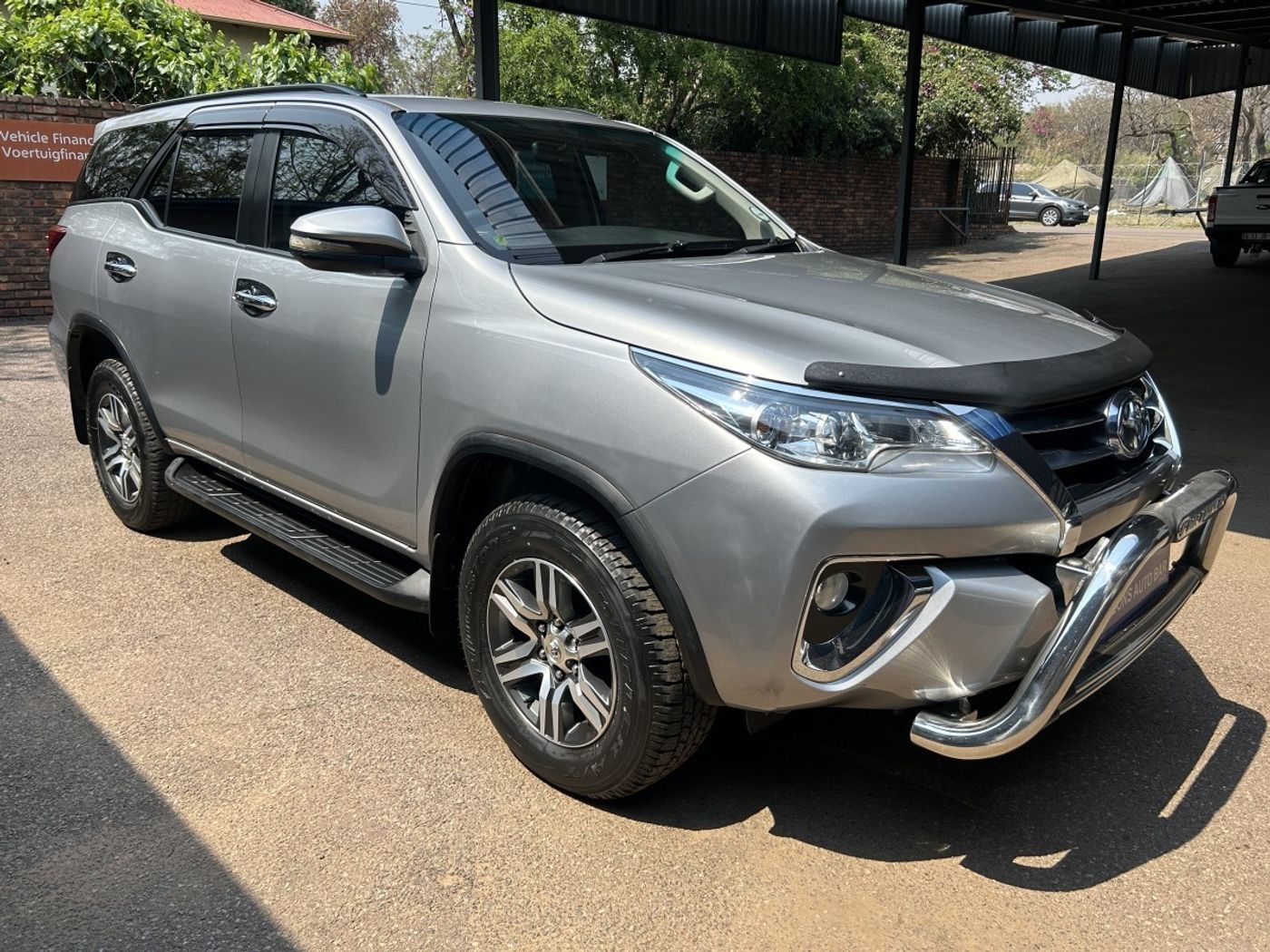 2016 Toyota Fortuner 2.4 GD-6 Raised Body