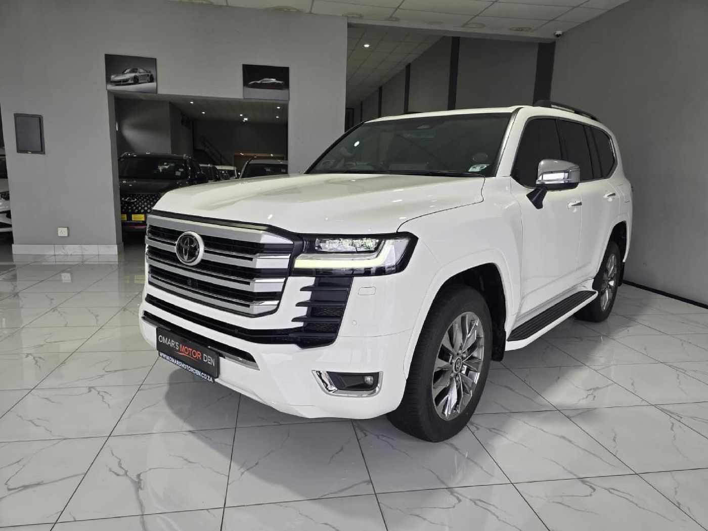 2026 Toyota Land Cruiser 300 V6 3.3D ZX