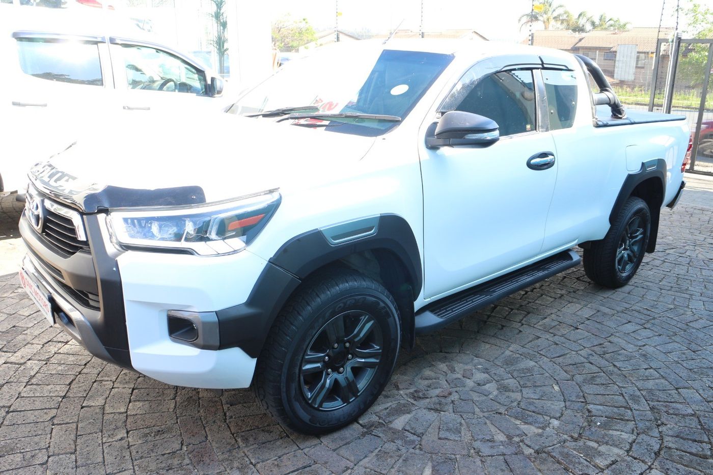 2016 Toyota Hilux 2.8 GD-6 Raised Body Raider Extended Cab